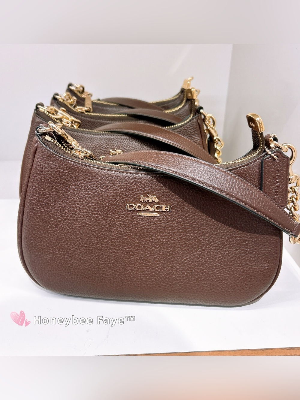 COACH Pebbled Leather Shoulder Bag with Gold-Tone Chain cv934 maple c - Picture 3 of 9